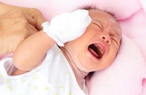 pertolongan pertama mengobati batuk pilek pada bayi